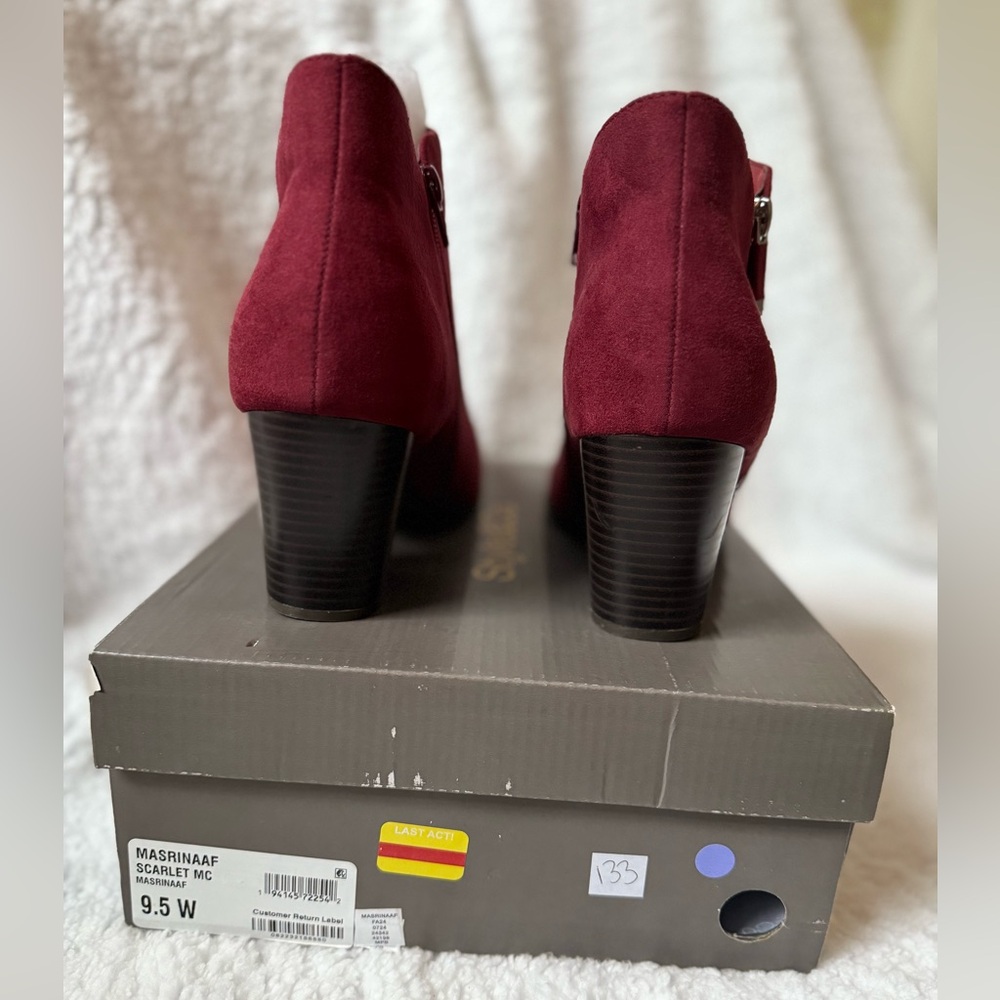 NEW Style & Co. Women's Red Scarlet Microsuede Masrinaa Ankle Boots 9.5W - Picture 5 of 11